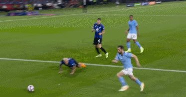 1686429092659093139.gif 开云体育App-【欧冠】三冠漫漫城路!曼城1比0国米首次加冕欧冠