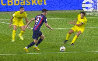 1666303426418062231.gif 开云体育下载-【西甲】莱万梅开二度 安苏破门 巴萨3比0黄潜