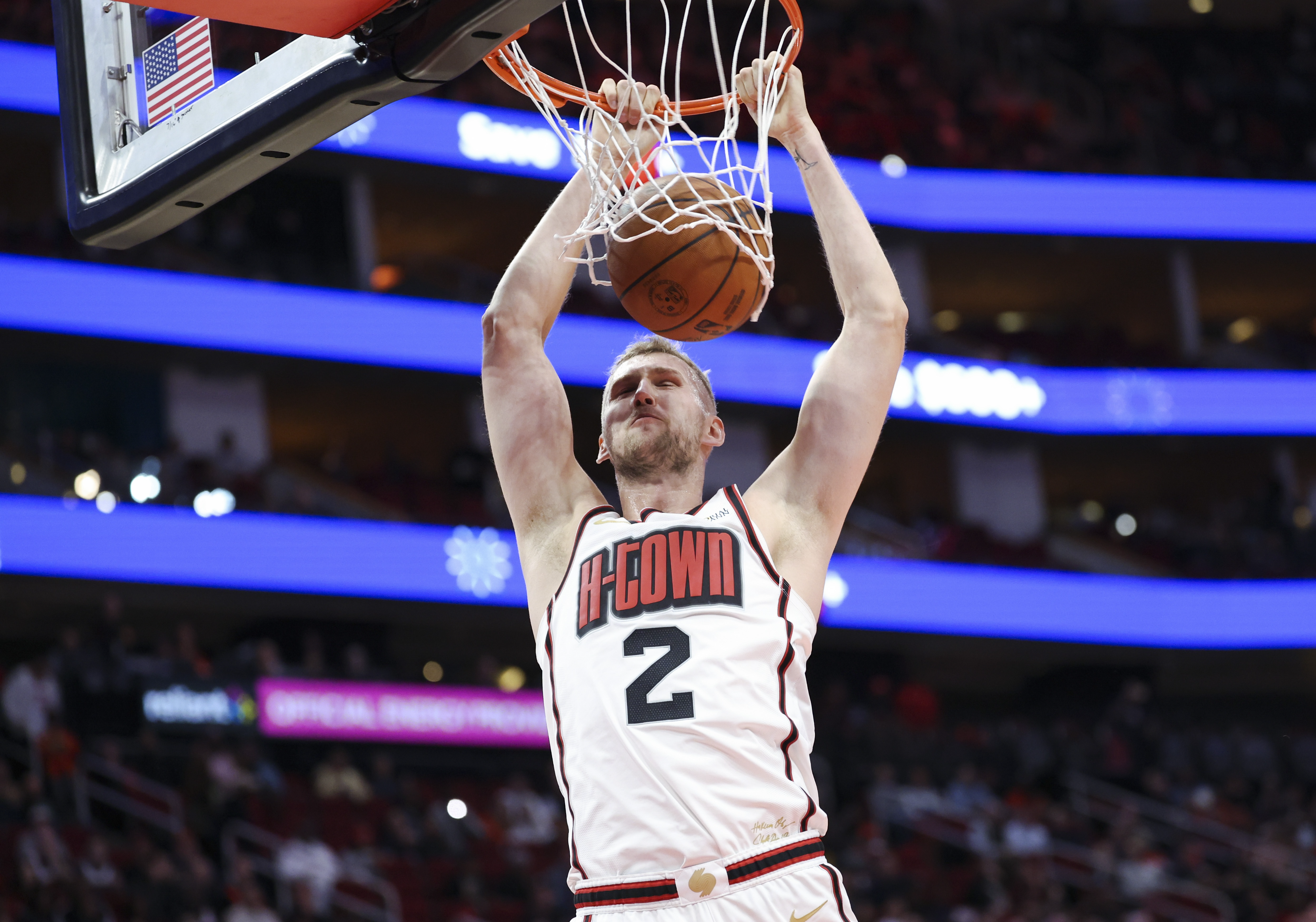 开云体育下载-心比天高，却实力不济，一个状元秀，沦落到连角色球员都不如了|火箭|卡佩拉|中锋|亚当斯|NBA_新浪体育_新浪新闻