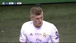 1636082792956019518.gif 开云体育入口-英名哨:欧冠决赛皇马进球越位 找平衡还马竞点球