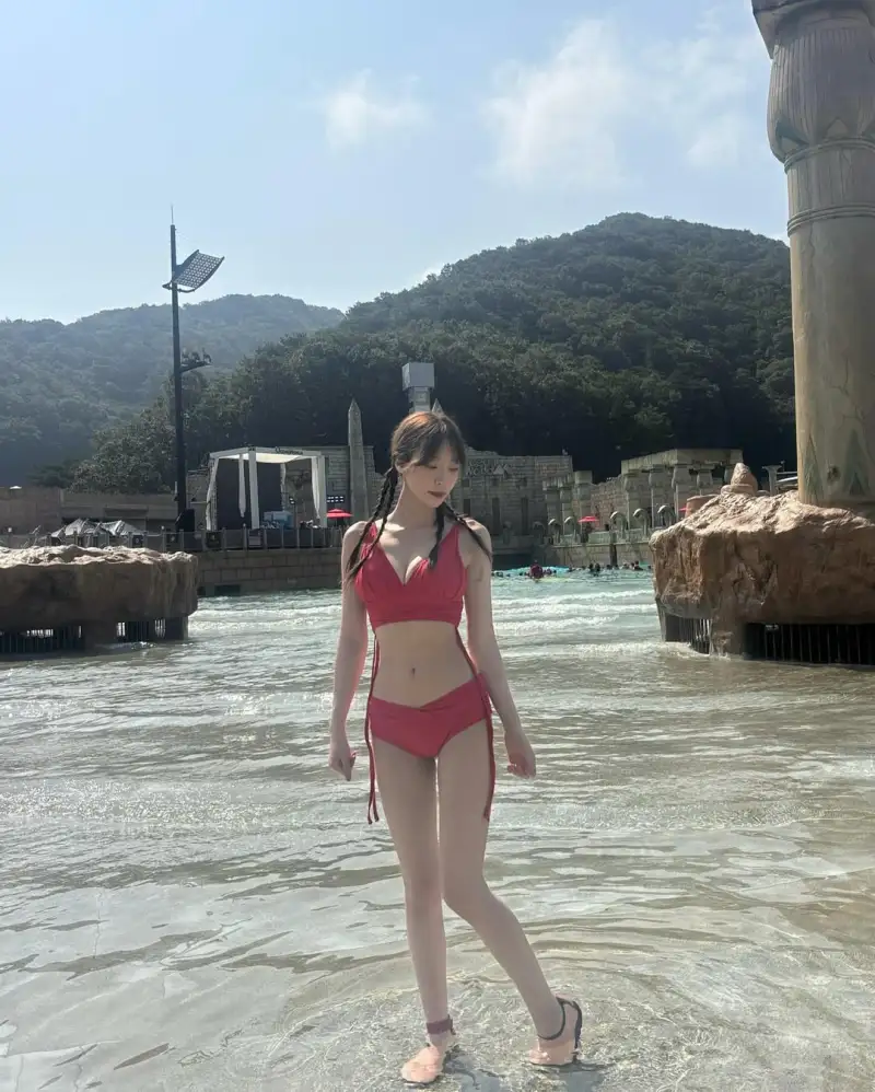 T1官宣Keria续约三年，今天看下T1韩网女粉