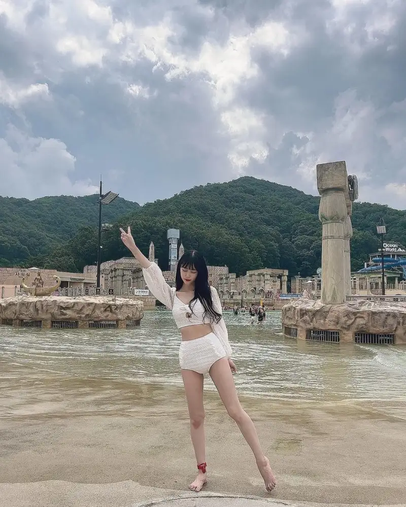 T1官宣Keria续约三年，今天看下T1韩网女粉